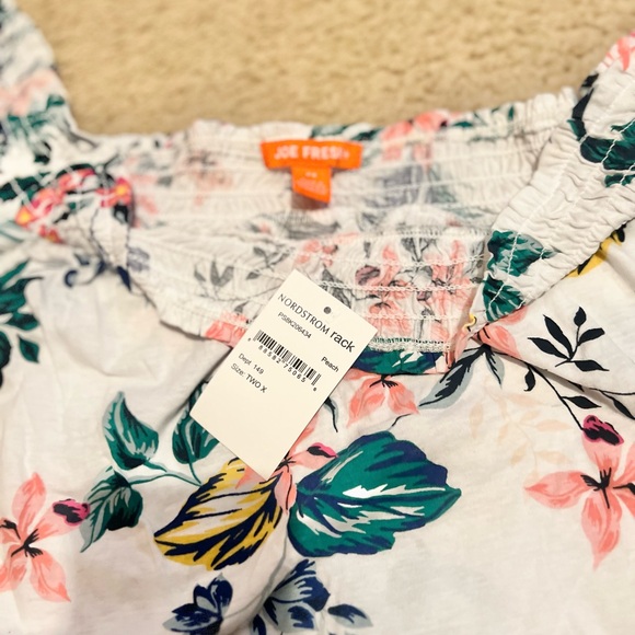 Joe Fresh Tops - Joe Fresh Multicolor Floral Top